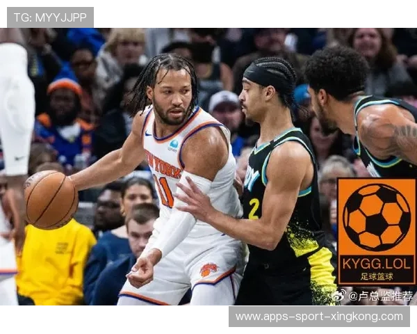 兰德尔强打内线造成杀伤，尼克斯追分希望升起